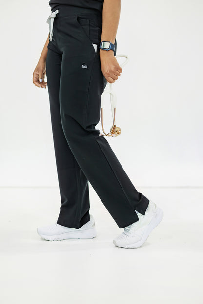 Women Classic Fit Scrub Pant (Black)