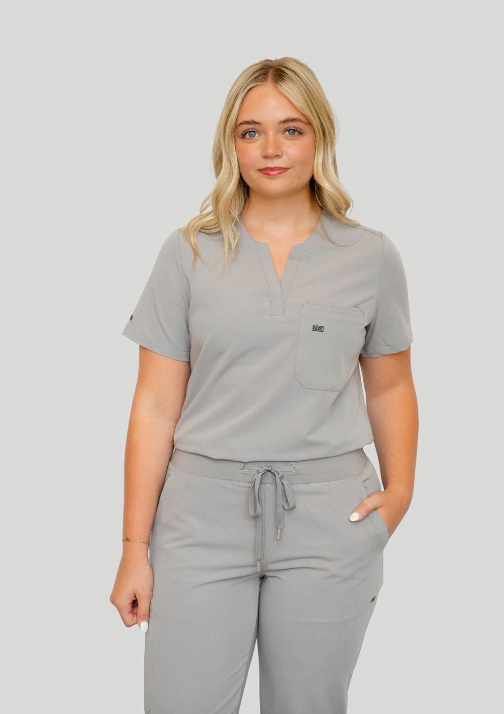Women Crew Neck Scrub Top (Gray)