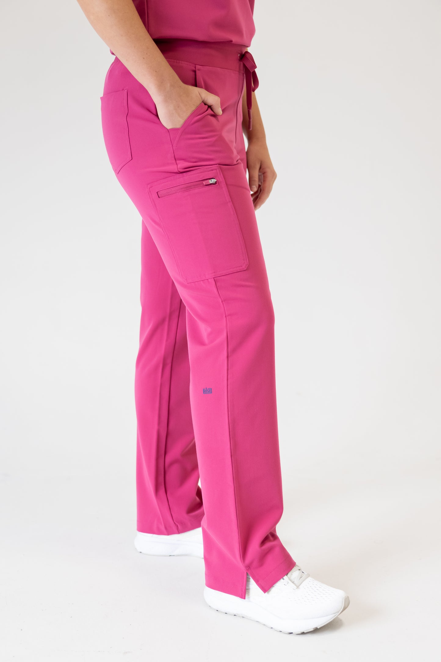 Women Classic Fit Scrub Pant (Pink)