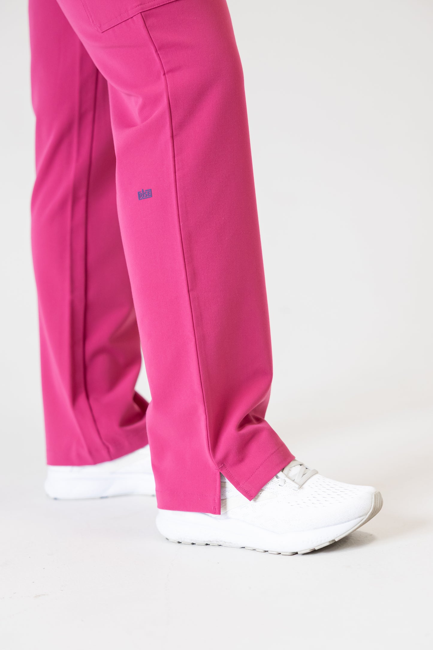 Women Classic Fit Scrub Pant (Pink)