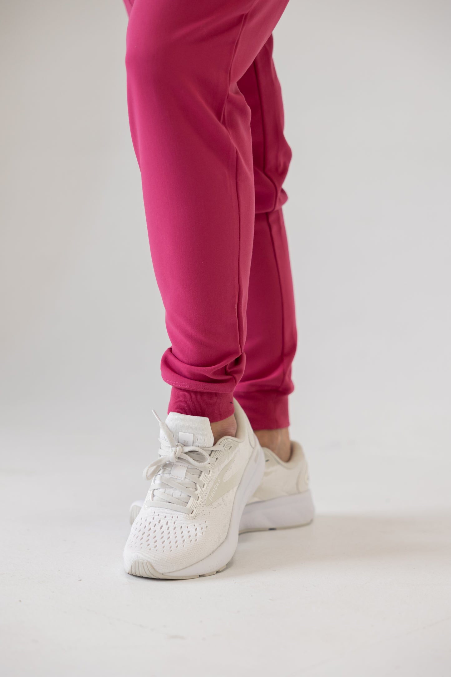 Women Jogger Scrub Pant (Pink)